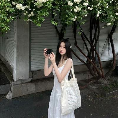 泡芙小姐