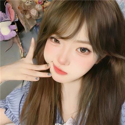 忧郁小女孩